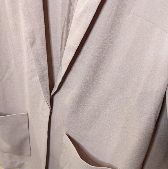 Blush Pink Snap Blazer | 6 - Picture 5 of 6